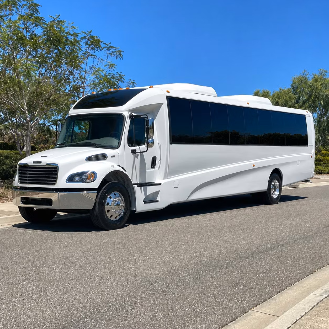 35 passenger minibus