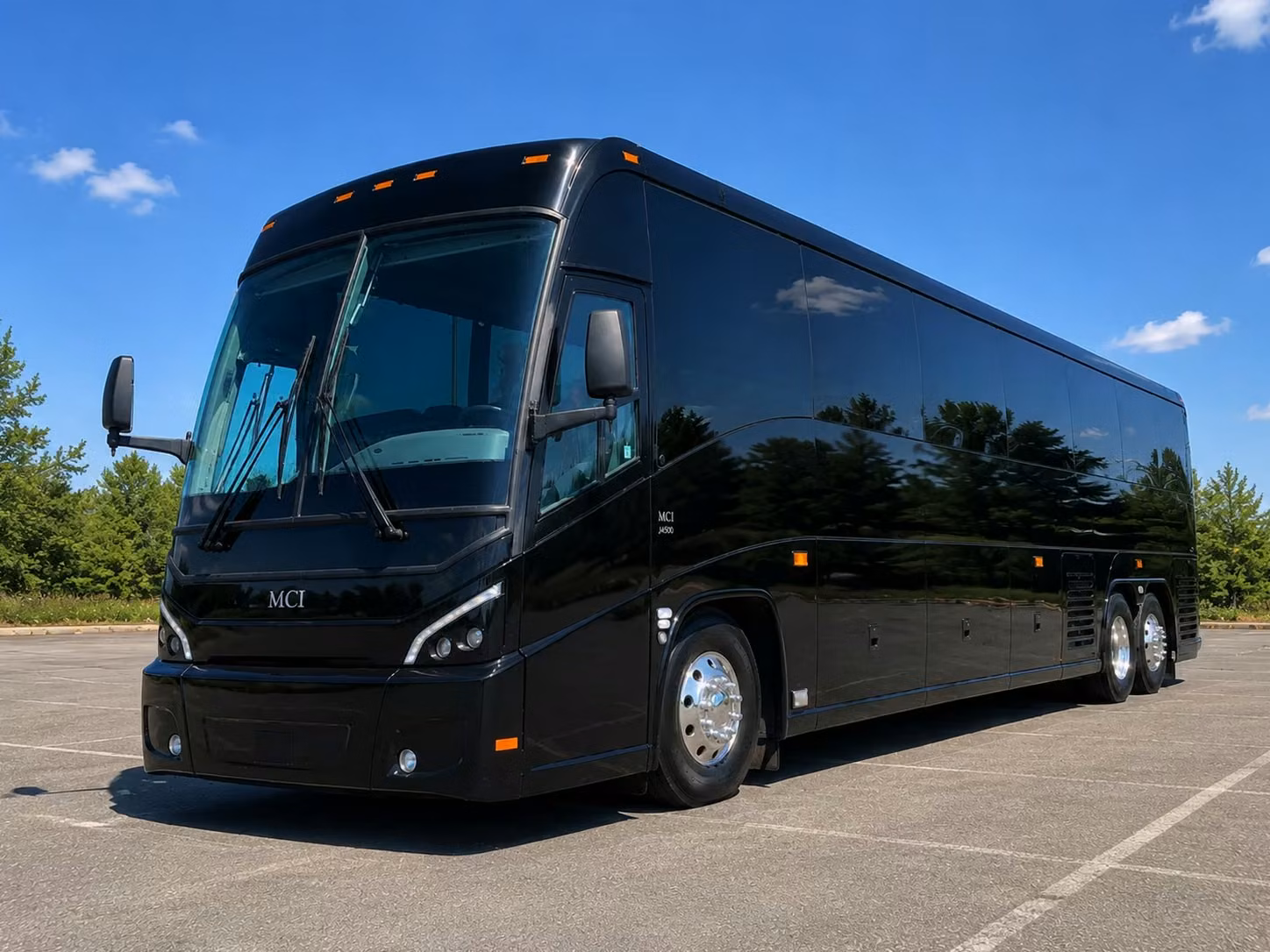charter buses to the louisiana state capitol and old state capitol in baton rouge