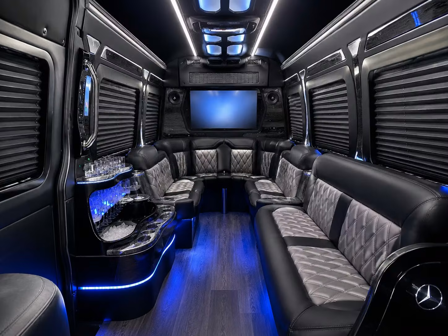 why baton rouge couples choose charterbusrentalbatonrougela com for guest shuttle bus rentals